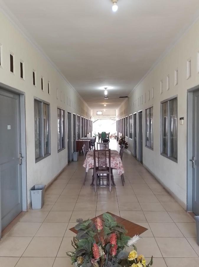 Penginapan Syariah Parit  Exterior photo